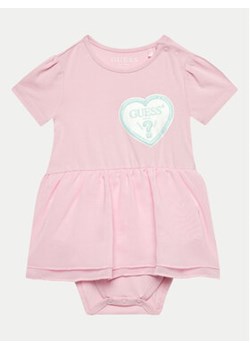 Guess Body dziecięce S4GG09 K6YW0 Różowy Regular Fit ze sklepu MODIVO w kategorii Body niemowlęce - zdjęcie 171707059