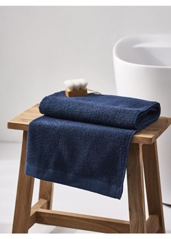 Sinsay - Ręcznik bawełniany - granatowy ze sklepu Sinsay w kategorii Ręczniki - zdjęcie 171709777