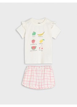 Sinsay - Komplet: koszulka i szorty - kremowy ze sklepu Sinsay w kategorii Komplety niemowlęce - zdjęcie 171709836