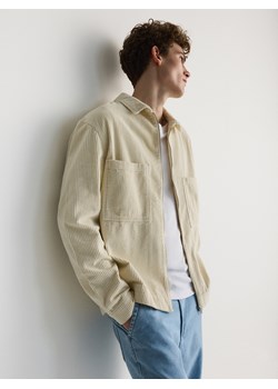 Reserved - Sztruksowa koszula comfort fit - złamana biel ze sklepu Reserved w kategorii Koszule męskie - zdjęcie 171931786