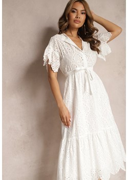 Biała Bawełniana Sukienka o Rozkloszowanym Kroju z Haftem z Guzikami i Gumką w Pasie Lovarae ze sklepu Renee odzież w kategorii Sukienki - zdjęcie 171942876