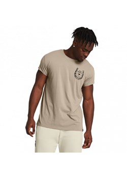 Męska koszulka treningowa Under Armour Project Rock Bal Cap Sleeve T - beżowa ze sklepu Sportstylestory.com w kategorii T-shirty męskie - zdjęcie 171943789