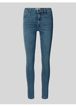 Jeansy z wysokim stanem w jednolitym kolorze model ‘Molly’ ze sklepu Peek&Cloppenburg  w kategorii Jeansy damskie - zdjęcie 171952187