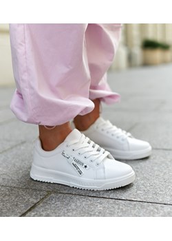 Białe sneakersy eko skóra Brecht ze sklepu gemre w kategorii Trampki damskie - zdjęcie 171977566