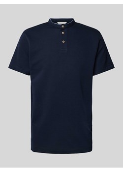 Koszulka polo o kroju regular fit z fakturowanym wzorem ze sklepu Peek&Cloppenburg  w kategorii T-shirty męskie - zdjęcie 171977847