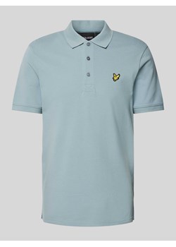 Koszulka polo o kroju slim fit z naszywką z logo ze sklepu Peek&Cloppenburg  w kategorii T-shirty męskie - zdjęcie 171982838