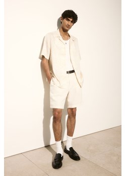 H & M - Szorty z domieszką lnu Relaxed Fit - Biały ze sklepu H&M w kategorii Spodenki męskie - zdjęcie 171983239