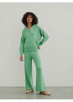 Spodnie Gerald Premium Zielone ze sklepu Lisa Mayo w kategorii Spodnie damskie - zdjęcie 171986765