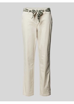 Chinosy o kroju regular fit z wiązanym paskiem ze sklepu Peek&Cloppenburg  w kategorii Spodnie damskie - zdjęcie 171989797