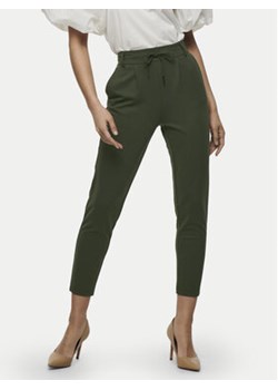 ONLY Spodnie materiałowe Poptrash 15115847 Khaki Regular Fit ze sklepu MODIVO w kategorii Spodnie damskie - zdjęcie 171991006