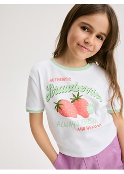 Reserved - T-shirt z nadrukiemm - biały ze sklepu Reserved w kategorii Bluzki dziewczęce - zdjęcie 171994079