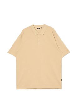 Cropp - T-shirt polo w kolorze beżowym - beżowy ze sklepu Cropp w kategorii T-shirty męskie - zdjęcie 171997407