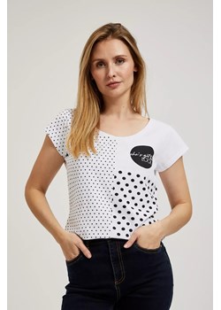 Bluzka ze wzorem koropek i krótkimi rękawami biała ze sklepu Moodo.pl w kategorii Bluzki damskie - zdjęcie 171999357