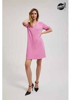 Sukienka z krótkimi rękawami różowa ze sklepu Moodo.pl w kategorii Sukienki - zdjęcie 172000275