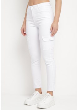 Białe Spodnie Typu Bojówki z Kieszeniami z Klapami Zapinane na Suwak Oannest ze sklepu Born2be Odzież w kategorii Spodnie damskie - zdjęcie 172008768