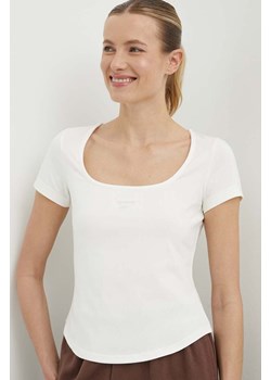 Reebok Classic t-shirt Wardrobe Essentials damski kolor beżowy 100076094 ze sklepu ANSWEAR.com w kategorii Bluzki damskie - zdjęcie 172010369