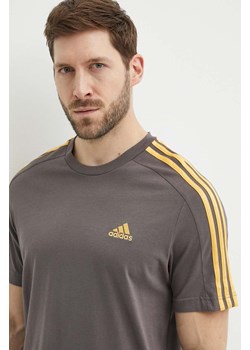 adidas t-shirt bawełniany męski kolor szary z aplikacją IS1334 ze sklepu ANSWEAR.com w kategorii T-shirty męskie - zdjęcie 172010389