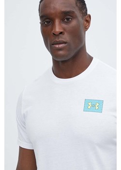 Under Armour t-shirt męski kolor biały z nadrukiem ze sklepu ANSWEAR.com w kategorii T-shirty męskie - zdjęcie 172010506