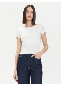 Gina Tricot T-Shirt 21319 Biały Slim Fit ze sklepu MODIVO w kategorii Bluzki damskie - zdjęcie 172020179