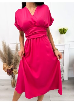 Różowa Sukienka z Kopertowym Dekoltem ze sklepu ModnaKiecka.pl w kategorii Sukienki - zdjęcie 172021606
