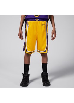Spodenki dla dużych dzieci (chłopców) Nike NBA Swingman Los Angeles Lakers Icon Edition 2023/24 - Żółty ze sklepu Nike poland w kategorii Spodenki chłopięce - zdjęcie 172023826