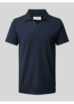 Koszulka polo o kroju slim fit z wykładanym kołnierzem ze sklepu Peek&Cloppenburg  w kategorii T-shirty męskie - zdjęcie 172024307