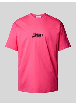 T-shirt z nadrukiem z logo model ‘INVITE’ ze sklepu Peek&Cloppenburg  w kategorii T-shirty męskie - zdjęcie 172024845