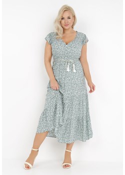 Zielona Sukienka Cadulenn ze sklepu Born2be Odzież w kategorii Sukienki - zdjęcie 172030445