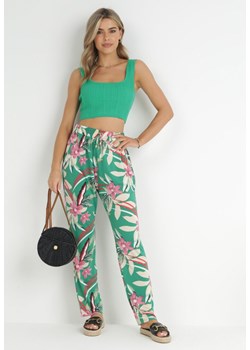 Zielone Spodnie Ianthiala ze sklepu Born2be Odzież w kategorii Spodnie damskie - zdjęcie 172030847