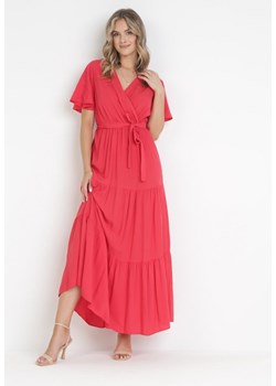 Czerwona Rozkloszowana Sukienka Maxi z Wiązanym Paskiem Japhelia ze sklepu Born2be Odzież w kategorii Sukienki - zdjęcie 172031539