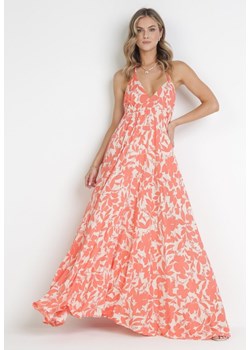 Pomarańczowa Rozkloszowana Sukienka Maxi z Odkrytymi Plecami z Wiskozy Olythy ze sklepu Born2be Odzież w kategorii Sukienki - zdjęcie 172031579