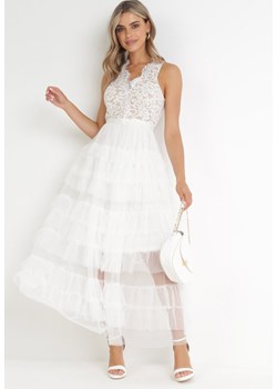 Biała Sukienka Maxi z Tiulowym Dołem i Koronkową Górą Deliva ze sklepu Born2be Odzież w kategorii Sukienki - zdjęcie 172031895
