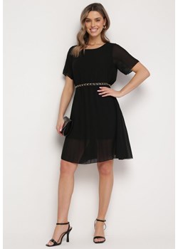 Czarna Sukienka Plisowana z Lekko Luźnym Fasonie Forxia ze sklepu Born2be Odzież w kategorii Sukienki - zdjęcie 172033126