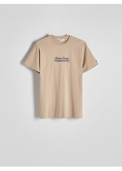 Reserved - T-shirt regular z aplikacją - beżowy ze sklepu Reserved w kategorii T-shirty męskie - zdjęcie 172035868