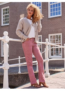 Różowe spodnie sztruksowe z kieszeniami i prostymi nogawkami Red Button Bibette ze sklepu Eye For Fashion w kategorii Spodnie damskie - zdjęcie 172048639