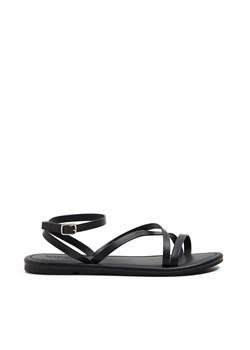 Cropp - Czarne sandały z zapięciem wokół kostki - czarny ze sklepu Cropp w kategorii Sandały damskie - zdjęcie 172048838