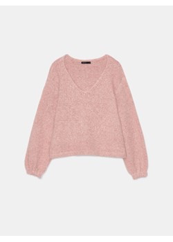 Mohito - Różowy sweter z dekoltem V - pastelowy różowy ze sklepu Mohito w kategorii Swetry damskie - zdjęcie 172049119
