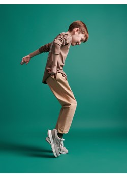 Reserved - Spodnie chino z efektem sprania - jasnofioletowy ze sklepu Reserved w kategorii Spodnie chłopięce - zdjęcie 172049705