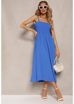 Niebieska Sukienka o Rozkloszowanym Kroju z Marszczeniem i Regulowanymi Ramiączkami Ebinara ze sklepu Renee odzież w kategorii Sukienki - zdjęcie 172051869