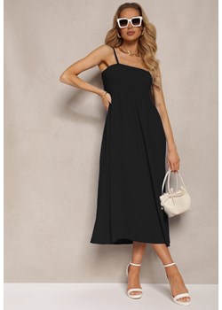Czarna Sukienka o Rozkloszowanym Kroju z Marszczeniem i Regulowanymi Ramiączkami Ebinara ze sklepu Renee odzież w kategorii Sukienki - zdjęcie 172051879