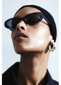 H & M - Owalne okulary przeciwsłoneczne - Niebieski ze sklepu H&M w kategorii Okulary przeciwsłoneczne damskie - zdjęcie 172057019