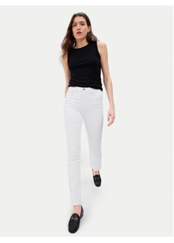 Gap Jeansy 570955-00 Biały Slim Fit ze sklepu MODIVO w kategorii Jeansy damskie - zdjęcie 172061667