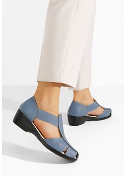 Niebieskie sandały na niskim obcasie Melona V3 ze sklepu Zapatos w kategorii Sandały damskie - zdjęcie 172063039