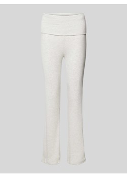 Spodnie o rozkloszowanym kroju w jednolitym kolorze model ‘LINA’ ze sklepu Peek&Cloppenburg  w kategorii Jeansy damskie - zdjęcie 172065005