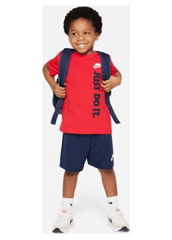 Zestaw ze spodenkami z dzianiny dresowej dla małych dzieci Nike Sportswear - Niebieski ze sklepu Nike poland w kategorii Komplety chłopięce - zdjęcie 172069667