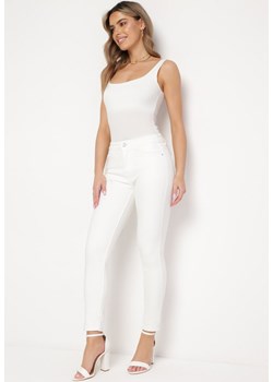 Białe Jeansy Skinny Podkreślające Nogi Gehadda ze sklepu Born2be Odzież w kategorii Jeansy damskie - zdjęcie 172083459