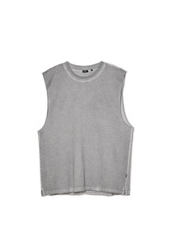 Cropp - Koszulka bez rękawów z efektem sprania - szary ze sklepu Cropp w kategorii T-shirty męskie - zdjęcie 172085767