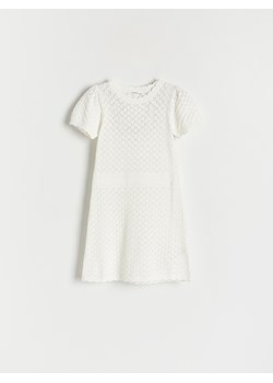Reserved - Ażurowa sukienka - złamana biel ze sklepu Reserved w kategorii Sukienki dziewczęce - zdjęcie 172094237