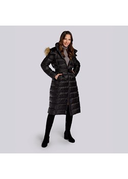 Damski płaszcz zimowy klasyczny z kapturem ze sklepu WITTCHEN w kategorii Płaszcze damskie - zdjęcie 172098286