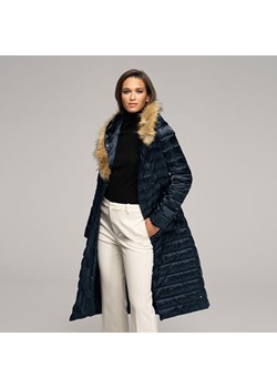Damski płaszcz puchowy z kapturem ze sklepu WITTCHEN w kategorii Płaszcze damskie - zdjęcie 172098387